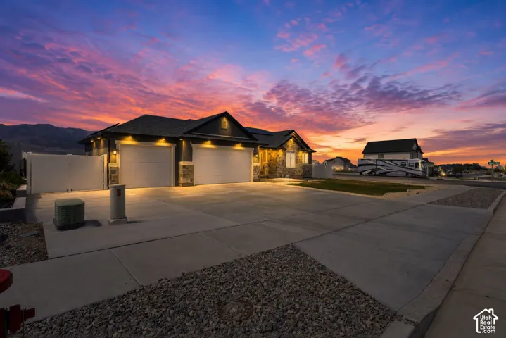 6 Maraschino Ln, Grantsville, Utah 84029