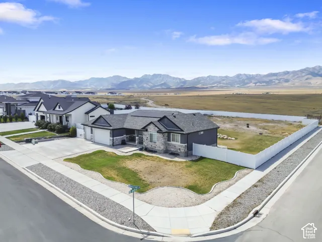 6 Maraschino Ln, Grantsville, Utah 84029