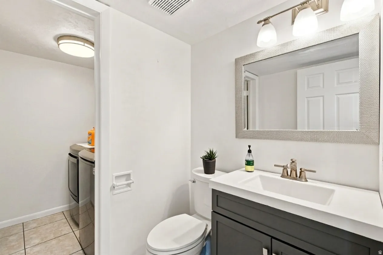 Laundry area off of half bath