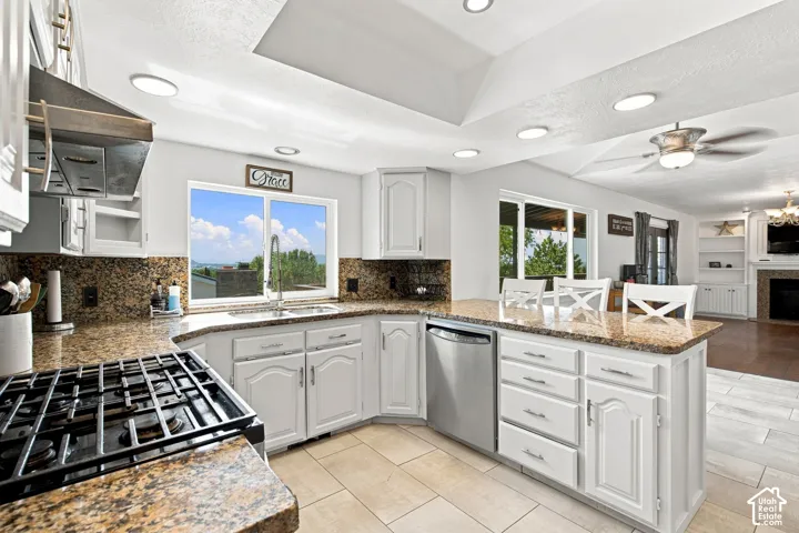 132 E 2050 N, Centerville, Utah 84014