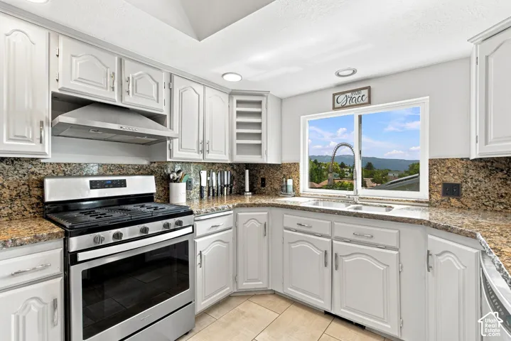 132 E 2050 N, Centerville, Utah 84014