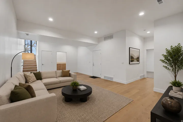 664 N East Capitol St, Salt Lake City, Utah 84103