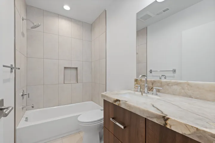 664 N East Capitol St, Salt Lake City, Utah 84103