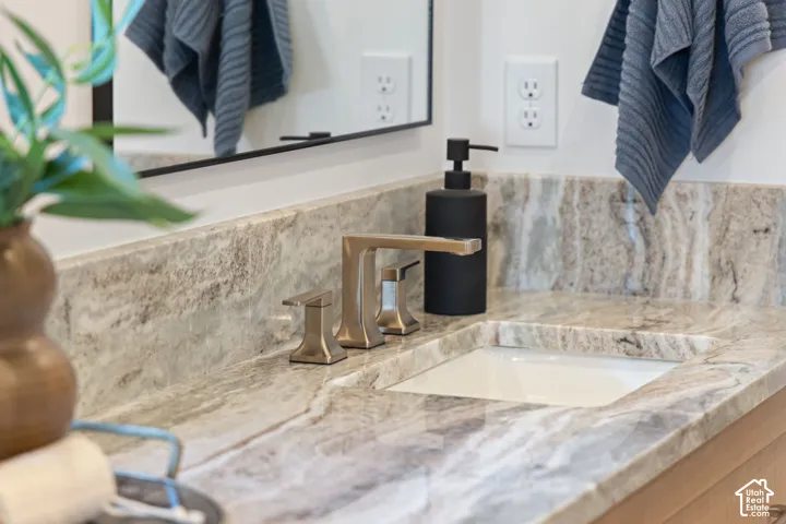 1626 E Center Pointe Dr #1626, Lehi, Utah 84043