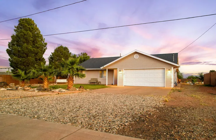 172 E 100 S, Ivins, Utah 84738