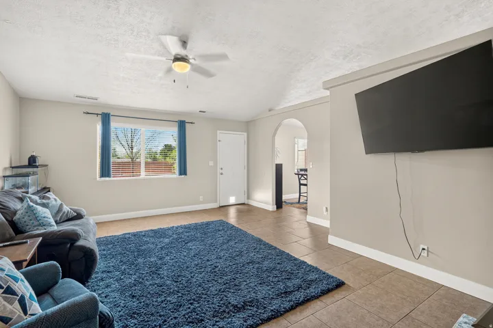 172 E 100 S, Ivins, Utah 84738