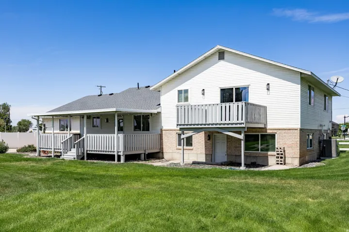 1321 W 700 S, Marriott Slaterville, Utah 84404