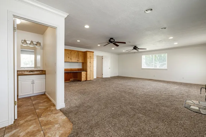 1321 W 700 S, Marriott Slaterville, Utah 84404