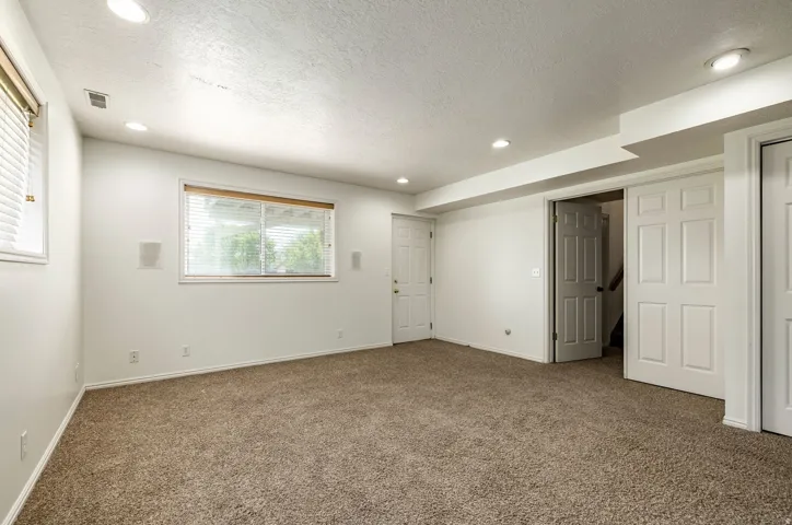 1321 W 700 S, Marriott Slaterville, Utah 84404