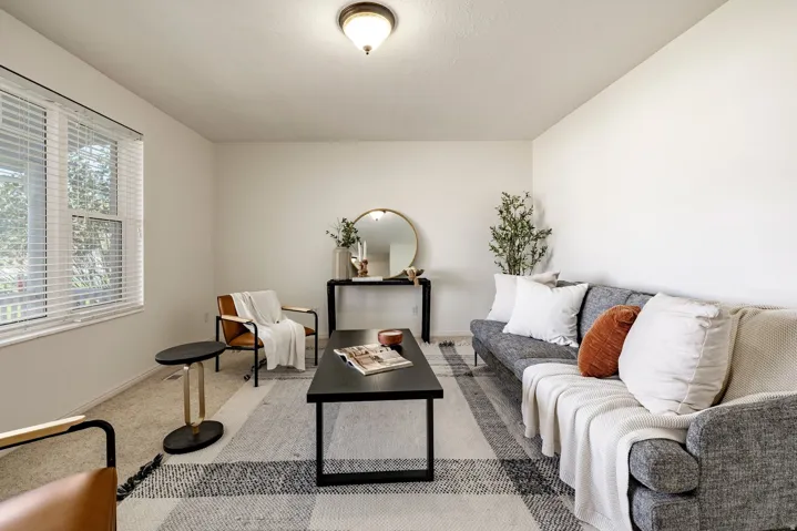 1321 W 700 S, Marriott Slaterville, Utah 84404