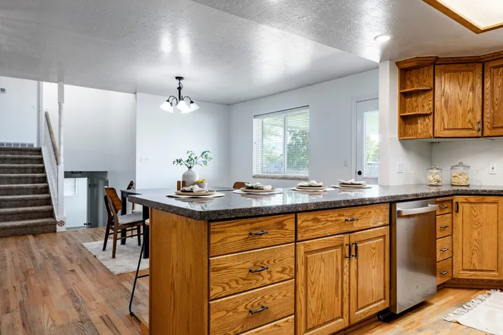 1321 W 700 S, Marriott Slaterville, Utah 84404