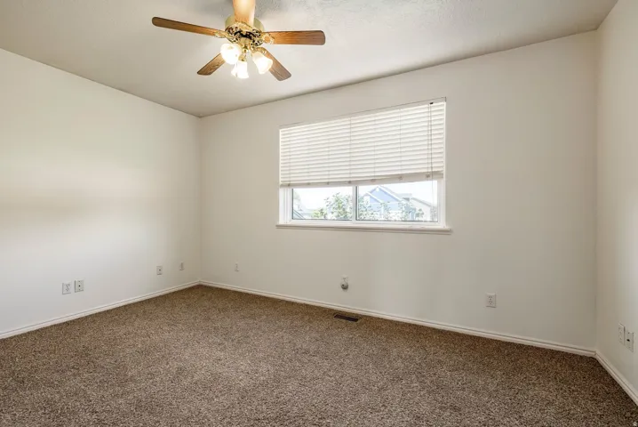 1321 W 700 S, Marriott Slaterville, Utah 84404
