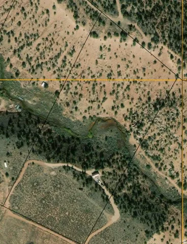 Aerial Map. Displaying approx property boundaries and geographical features of the property
