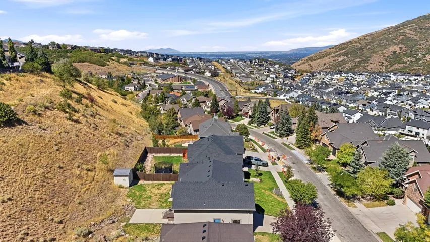 Expansive mountain backdrop with a developed residential area