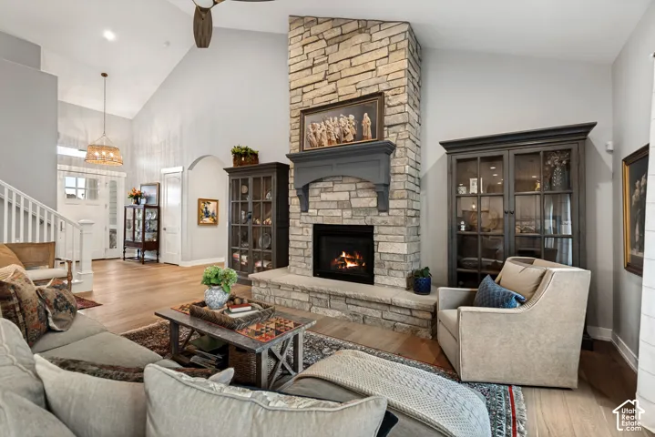 Great Room offers Vaulted ceilings & gas stone fireplace