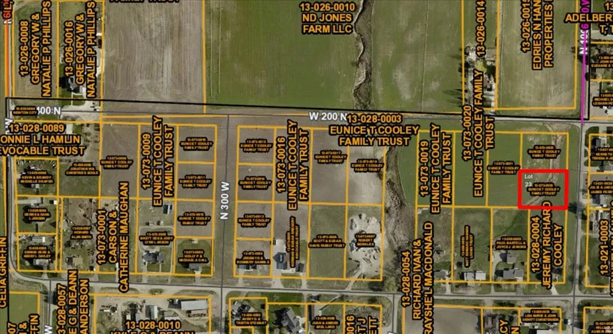 Plat Map, Parcel Identification. Illustrating property boundaries and ownership information for the specified parcels