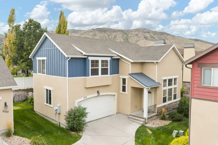 Beautiful 3 Bed, 2.5 Bath, 2-Story Detached Home