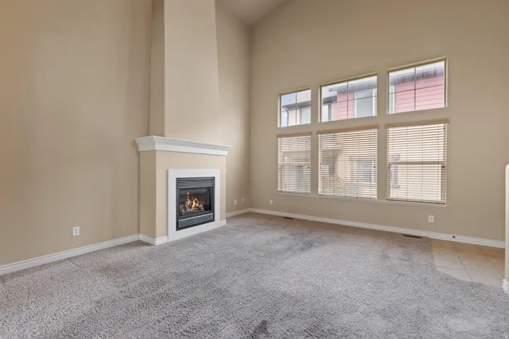 Big Beautiful Windows throughout