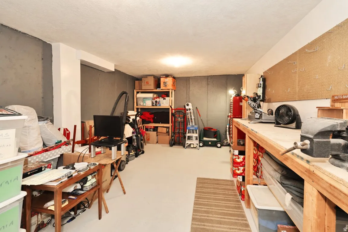 Workshop area off of garage