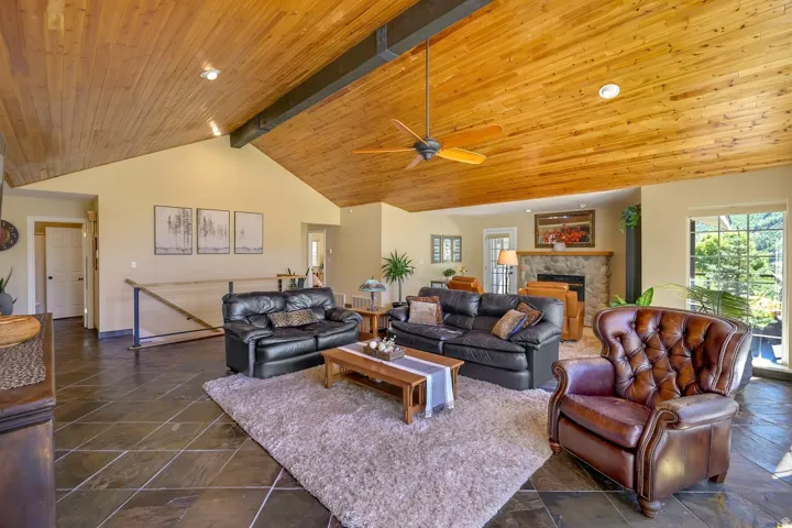 9065 Meadow Dr, Sundance, Utah 84604