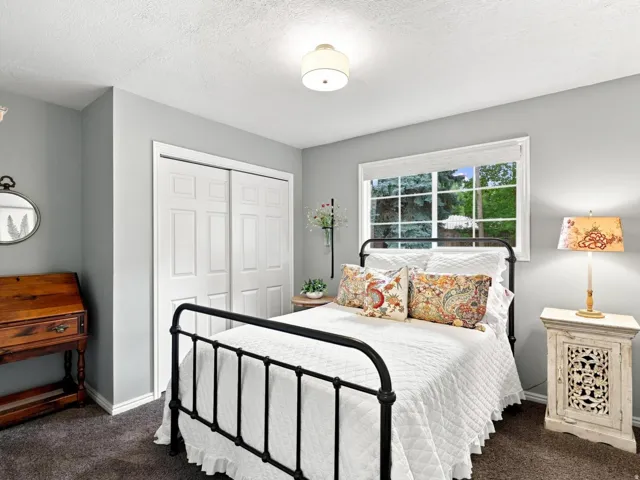 568 E Center St, Providence, Utah 84332