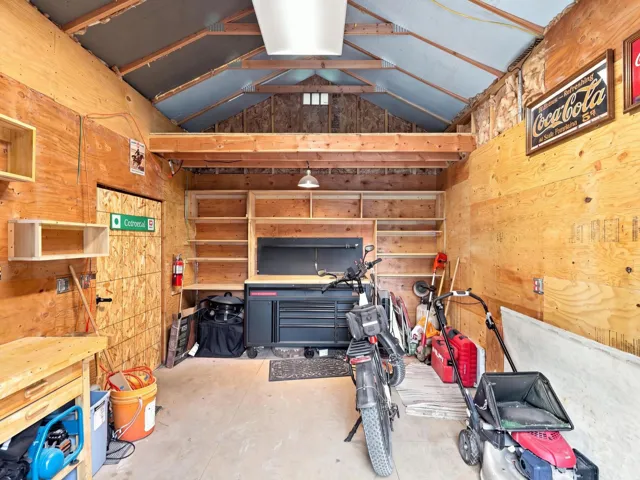 Detached 12*16 shed