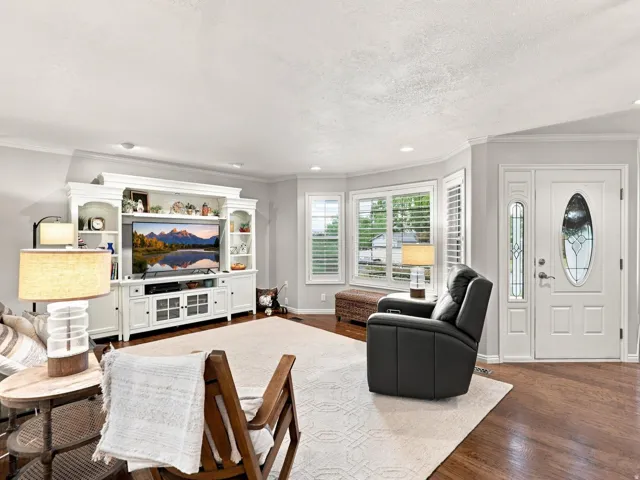 568 E Center St, Providence, Utah 84332