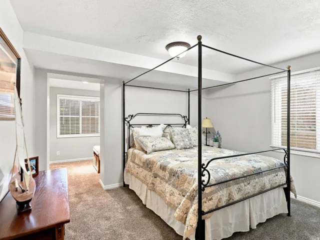 568 E Center St, Providence, Utah 84332