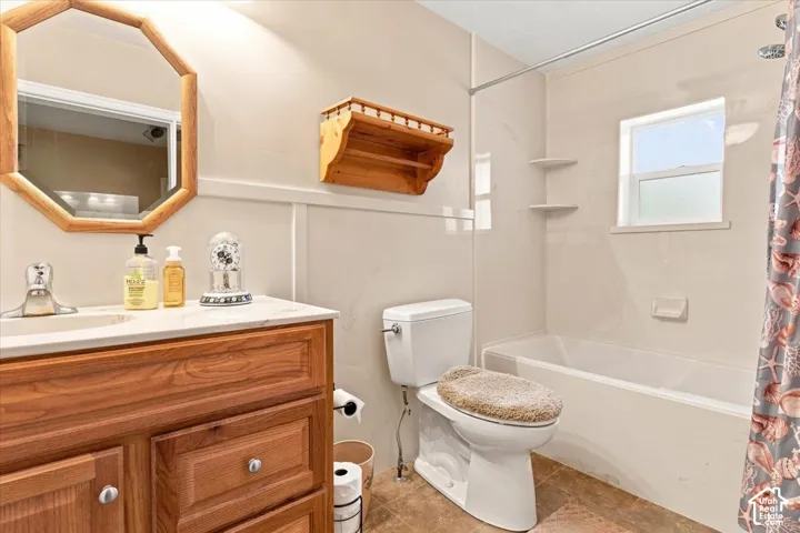 107 E 200 N, Mt Pleasant, Utah 84647