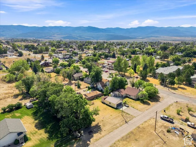 107 E 200 N, Mt Pleasant, Utah 84647
