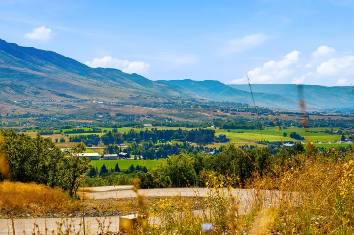 2687 E Arrowleaf Ln, Liberty, Utah 84310