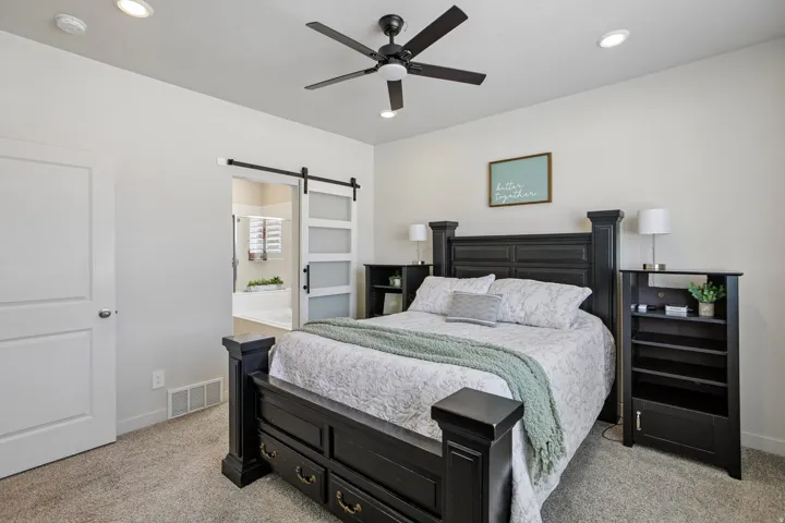 219 N Hatchet Dr, Grantsville, Utah 84029