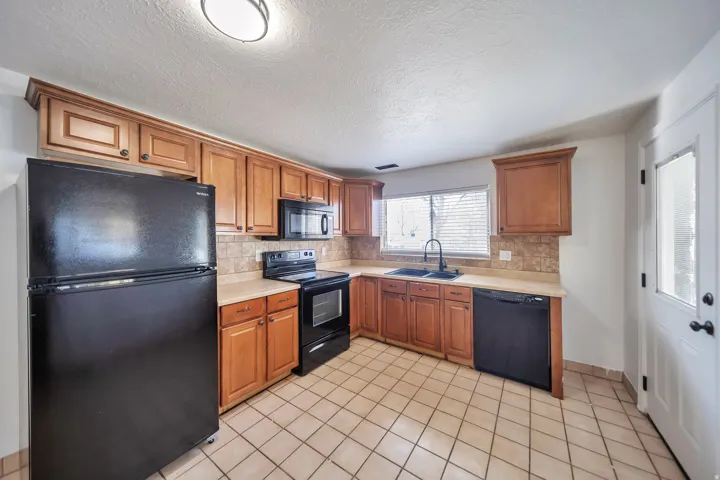 2969 S 625 W, Bountiful, Utah 84010
