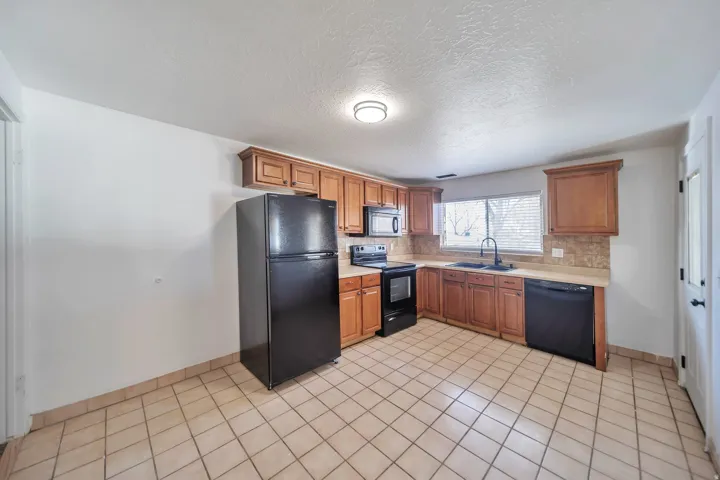 2969 S 625 W, Bountiful, Utah 84010
