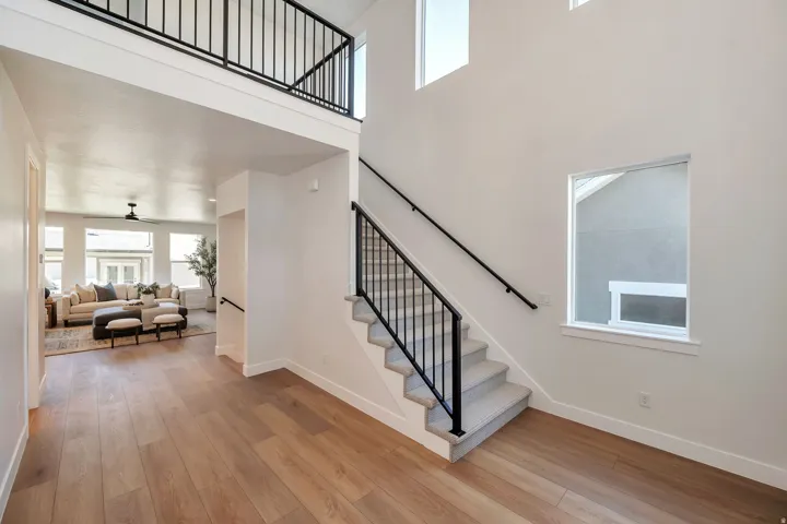 461 W Summerhill Ln, Centerville, Utah 84014