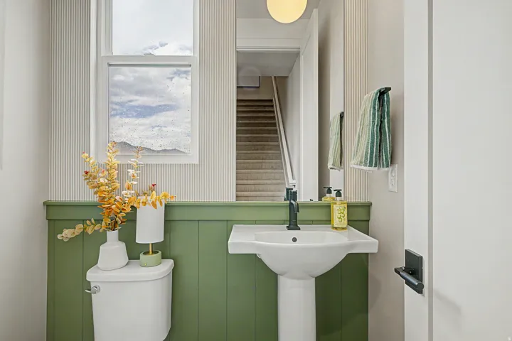 5346 W Center Field Dr #107, South Jordan, Utah 84009