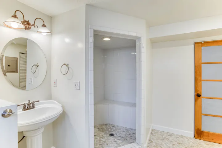 2487 W Dutch Draw Dr, Taylorsville, Utah 84129