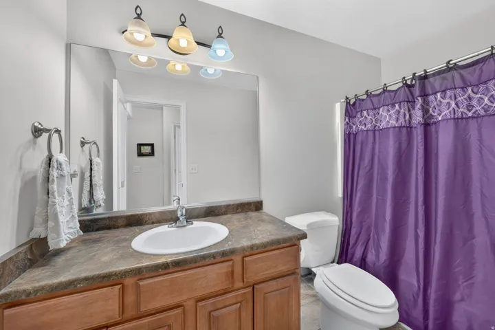 897 W Waterside Dr, Farmington, Utah 84025