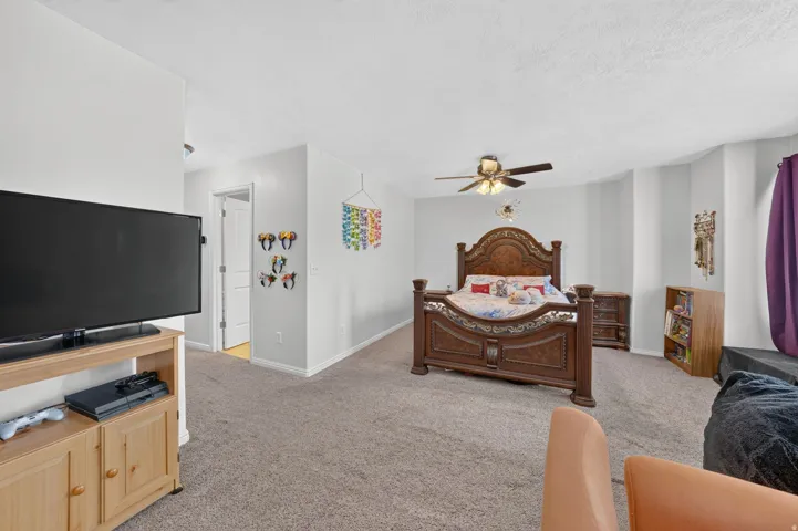 897 W Waterside Dr, Farmington, Utah 84025