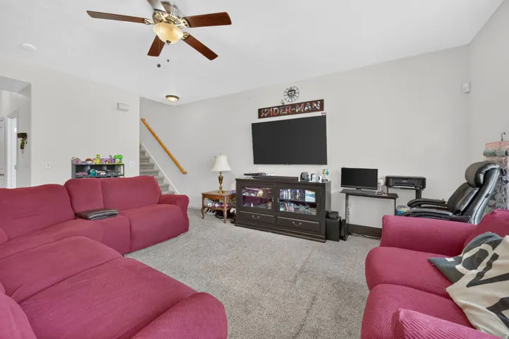 897 W Waterside Dr, Farmington, Utah 84025