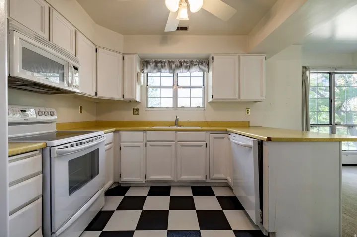 3000 E Kennedy Dr #2, Salt Lake City, Utah 84108