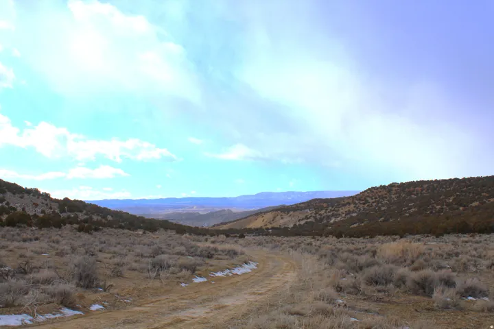 3215 E Little Valley Rd, Vernal, Utah 84078