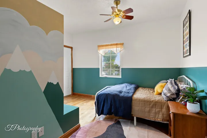 Hardwood-style flooring throughout