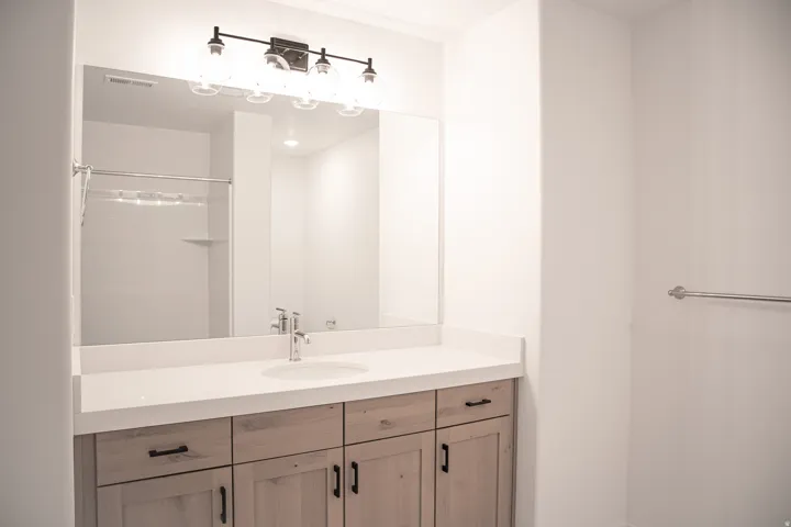Full bathroom on second floor