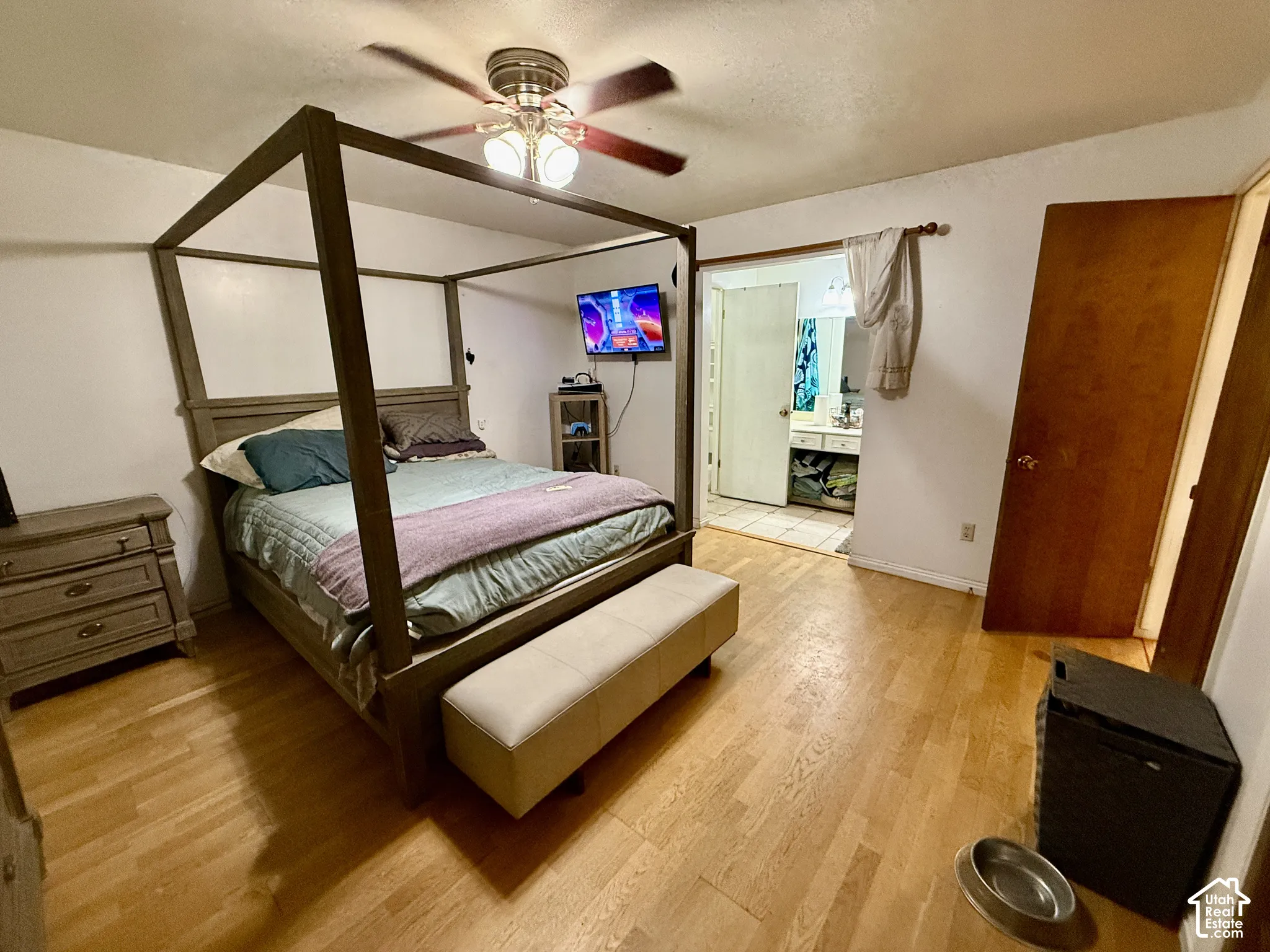 Wood-finish flooring throughout