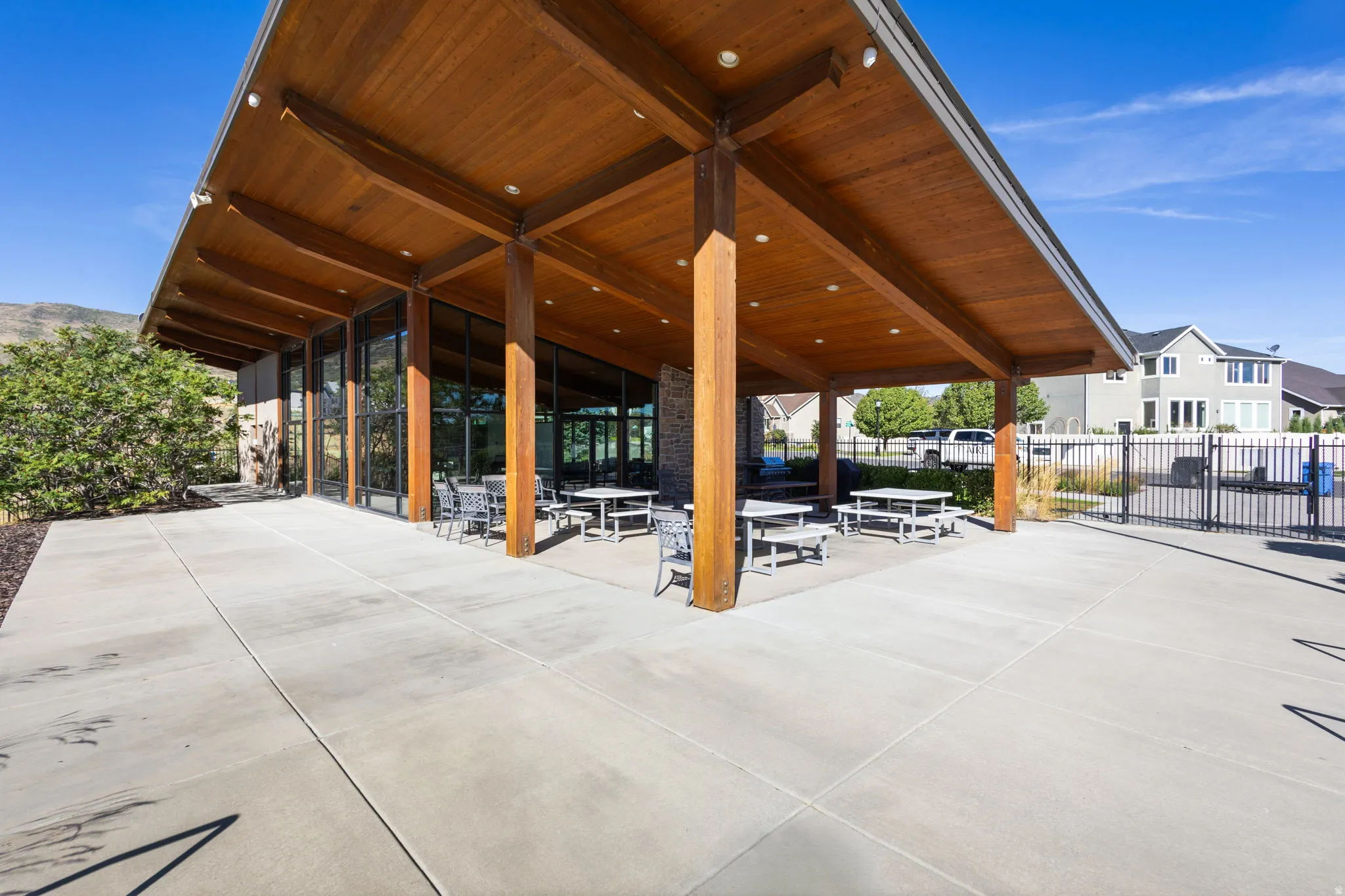 Have family gatherings, birthday parties and events at clubhouse