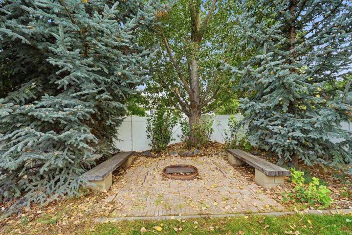 910 W Garden Cir, Nibley, Utah 84321