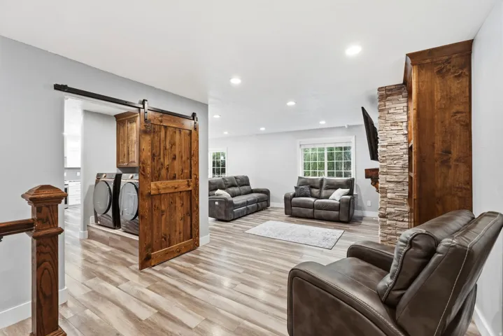 910 W Garden Cir, Nibley, Utah 84321