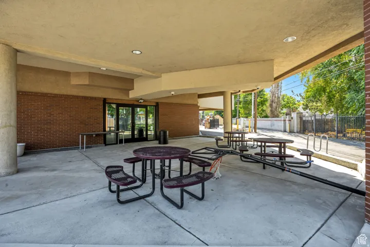 Back covered patio area