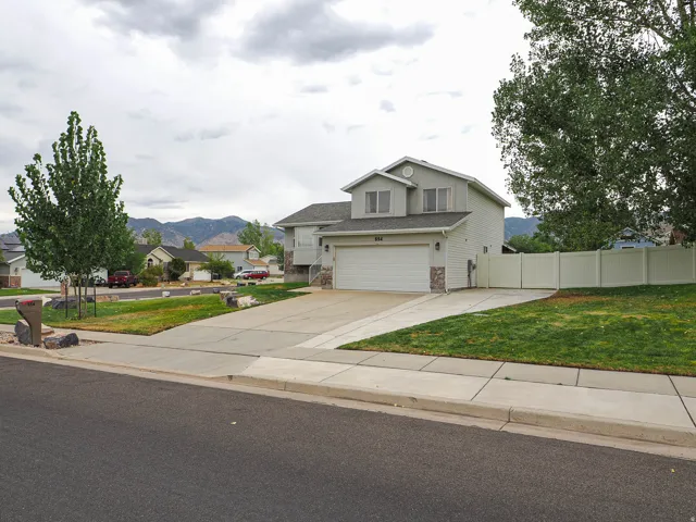 554 N 7th St, Tooele, Utah 84074